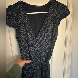 Navy blue and white Brandy Melville wrap dress with v neck